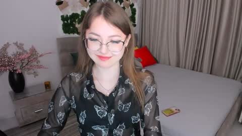 Snapshot of sereneflame chatting on February 2025 04:08:01 PM Ophelia online show from February 2025 04:08:01 PM