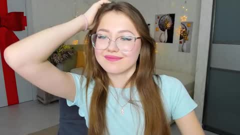 Snapshot of sereneflame chatting on February 2025 07:17:02 PM Ophelia online show from February 2025 07:17:02 PM