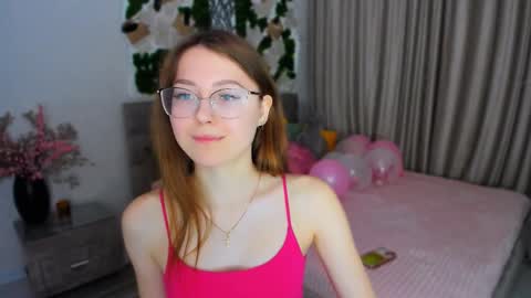 Snapshot of sereneflame chatting on February 2025 01:11:02 AM Ophelia online show from February 2025 01:11:02 AM