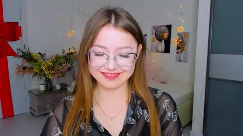 Snapshot of sereneflame chatting on February 2025 04:04:02 PM Ophelia online show from February 2025 04:04:02 PM