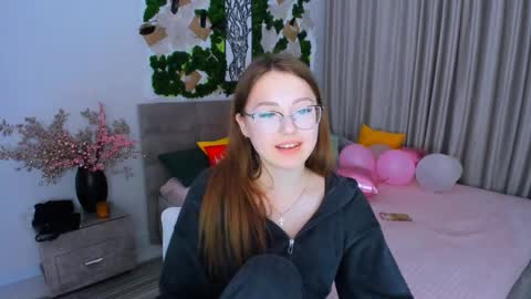 Snapshot of sereneflame chatting on March 2025 10:42:01 PM Ophelia online show from March 2025 10:42:01 PM