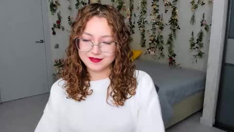 Snapshot of sereneflame chatting on October 2025 04:19:01 PM Ophelia online show from October 2025 04:19:01 PM