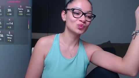 SereneSophi online show from February 2026 05:17:02 AM