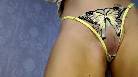 Snapshot of serenexxmilf chatting on January 2025 11:13:01 AM serenexx your MILF online show from January 2025 11:13:01 AM