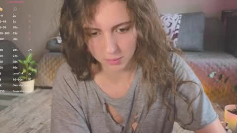 Hey Guys and Girls non-binary personalities  Im Sereta online show from September 2025 11:45:01 AM