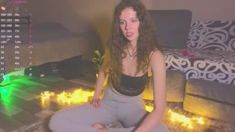 Hey Guys and Girls non-binary personalities  Im Sereta online show from October 2025 03:32:02 PM