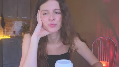 Hey Guys and Girls non-binary personalities  Im Sereta online show from October 2025 10:03:02 AM