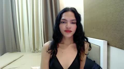 Bella online show from September 2025 07:26:01 PM