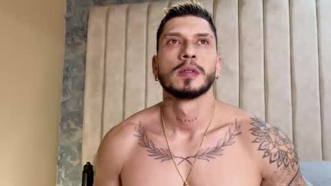 HEY IM SETH online show from February 2025 01:03:01 AM