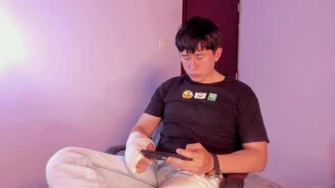 Snapshot of setsuna_10 chatting on October 2025 12:30:02 AM david online show from October 2025 12:30:02 AM