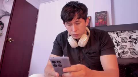 Snapshot of setsuna_10 chatting on October 2025 02:33:01 AM david online show from October 2025 02:33:01 AM