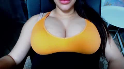 seu_cute online show from March 2025 06:39:02 PM