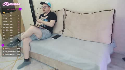 Snapshot of sex_space chatting on December 2024 12:28:01 PM Roxy Kate Mary Alex Arnold online show from December 2024 12:28:01 PM