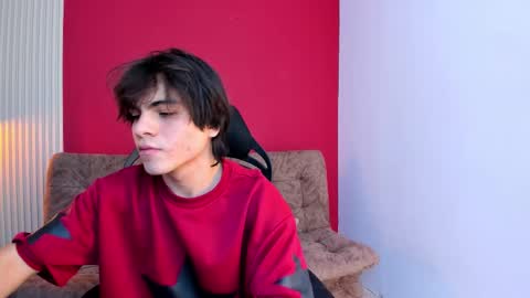 Oliver Anna Roman and Josh online show from February 2026 02:15:02 AM