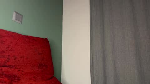 Snapshot of sexfriendch chatting on January 2025 05:25:02 AM Lucenzo online show from January 2025 05:25:02 AM