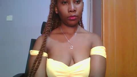 Maggie online show from February 2025 07:13:01 PM