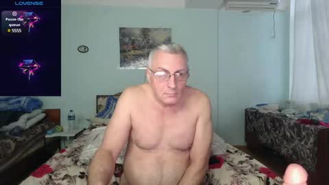 sexmen181166 online show from February 2025 02:10:01 PM