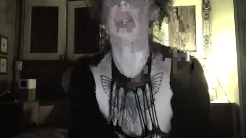 Snapshot of sexnchocolate chatting on February 2025 05:31:02 AM Trixy Rose online show from February 2025 05:31:02 AM