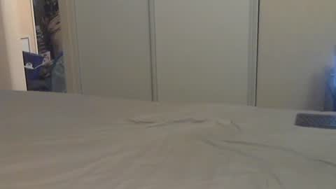 sexobject001 online show from September 2025 06:09:01 PM