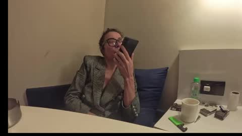 sextilyon online show from April 2026 02:55:01 AM