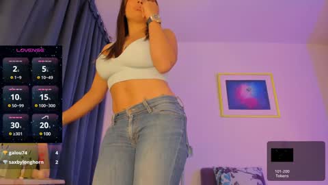 Marilyn online show from January 2025 01:33:01 AM