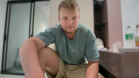 Max Leman online show from February 2026 02:02:02 PM