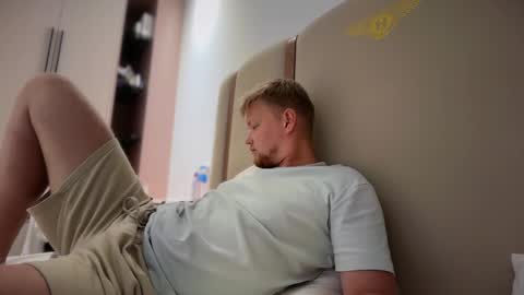 Max Leman online show from February 2026 01:32:02 PM