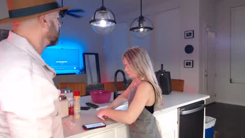 Snapshot of sexualcouple4820 chatting on February 2025 04:11:01 AM Blake and Taylor online show from February 2025 04:11:01 AM