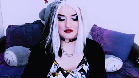 Snapshot of sexxx_queen chatting on February 2025 08:04:01 PM sexxx_queen online show from February 2025 08:04:01 PM