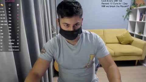 Tommy online show from November 2025 08:47:02 PM