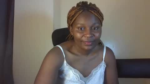 Snapshot of sexxy_amira chatting on October 2025 12:10:01 AM sexxy_amira online show from October 2025 12:10:01 AM