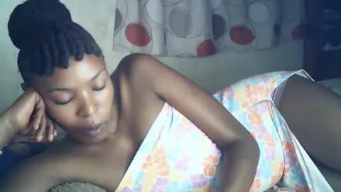 sexxy_curvy23 online show from February 2026 03:45:01 AM