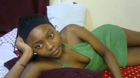 Snapshot of sexxy_divaa chatting on April 2026 05:26:02 PM vicky online show from April 2026 05:26:02 PM