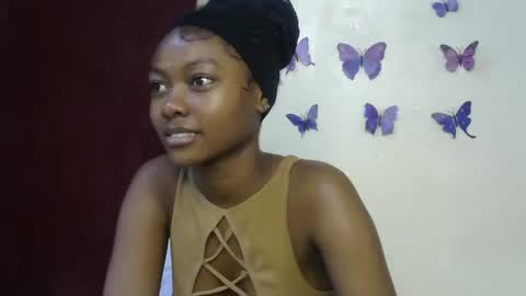 Snapshot of sexxy_divaa chatting on April 2026 05:30:01 PM vicky online show from April 2026 05:30:01 PM