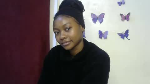 Snapshot of sexxy_divaa chatting on April 2026 05:36:02 AM vicky online show from April 2026 05:36:02 AM