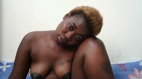 Snapshot of sexxy_renal chatting on September 2025 07:14:02 PM sexxy_renal online show from September 2025 07:14:02 PM