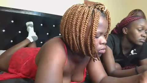 Snapshot of sexxyivy chatting on September 2025 04:32:01 PM ivy online show from September 2025 04:32:01 PM