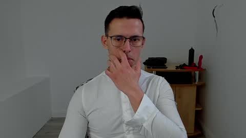 Sexxymuscles4U online show from December 2024 07:25:01 AM