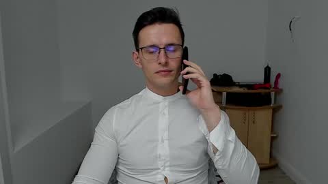 Sexxymuscles4U online show from December 2024 05:59:02 PM