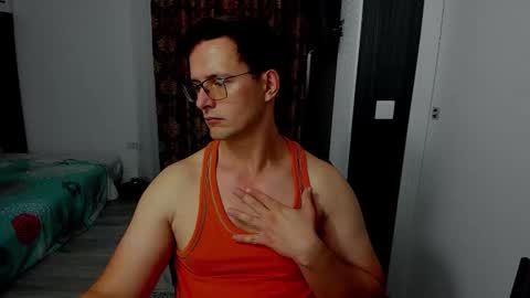 Sexxymuscles4U online show from September 2025 09:53:02 AM