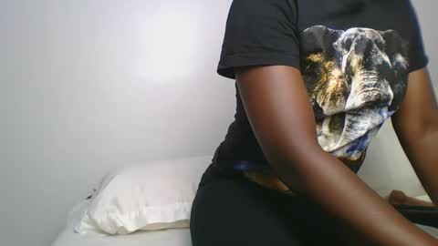 Snapshot of sexy__lips chatting on March 2025 05:47:01 PM Tina online show from March 2025 05:47:01 PM