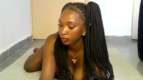 Snapshot of sexy_africana05 chatting on July 2026 07:57:01 AM sexy_africana05 online show from July 2026 07:57:01 AM