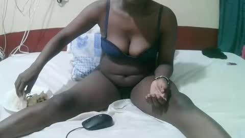 sexy_bbae online show from October 2025 06:08:02 PM