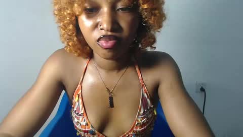 sexy_bluey247 online show from April 2026 05:29:01 PM