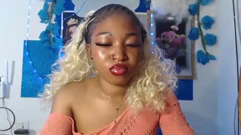 Snapshot of sexy_bluey247 chatting on July 2026 03:12:01 AM sexy_bluey247 online show from July 2026 03:12:01 AM