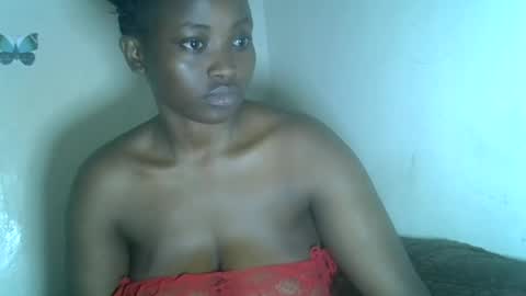 Snapshot of sexy_candi chatting on June 2026 08:18:01 AM sexy_candi online show from June 2026 08:18:01 AM