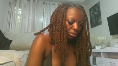 Snapshot of sexy_candia chatting on April 2026 07:24:01 AM Stacy online show from April 2026 07:24:01 AM