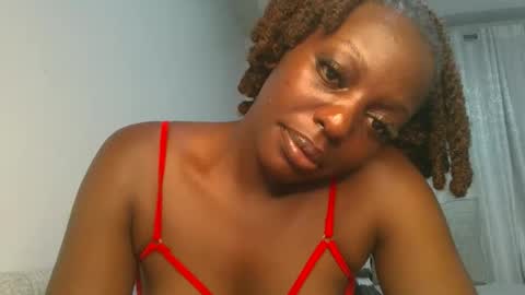 Snapshot of sexy_candia chatting on April 2026 09:42:01 PM Stacy online show from April 2026 09:42:01 PM