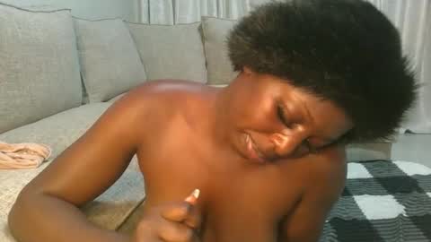 Snapshot of sexy_candia chatting on May 2026 09:10:01 PM Stacy online show from May 2026 09:10:01 PM