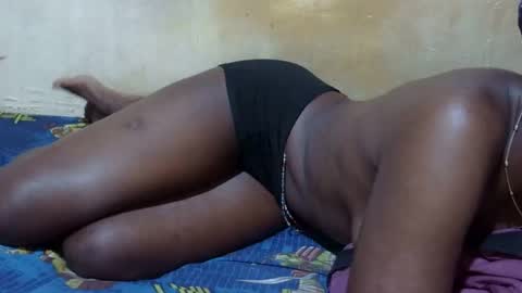 sexy_candy9 online show from November 2025 04:45:02 AM